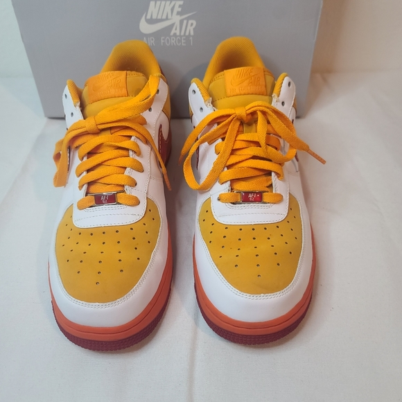 Nike AIR FORCE 1 '07 'CHINA' - Picture 2 of 5